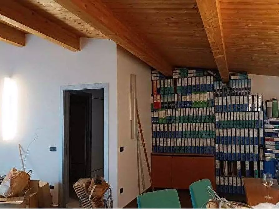 Immagine 46 di Magazzino in vendita  in Via Sacco 4 a Pescantina