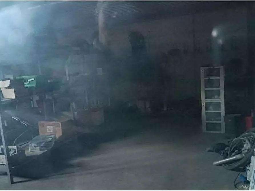 Immagine 70 di Magazzino in vendita  in Via Sacco 4 a Pescantina