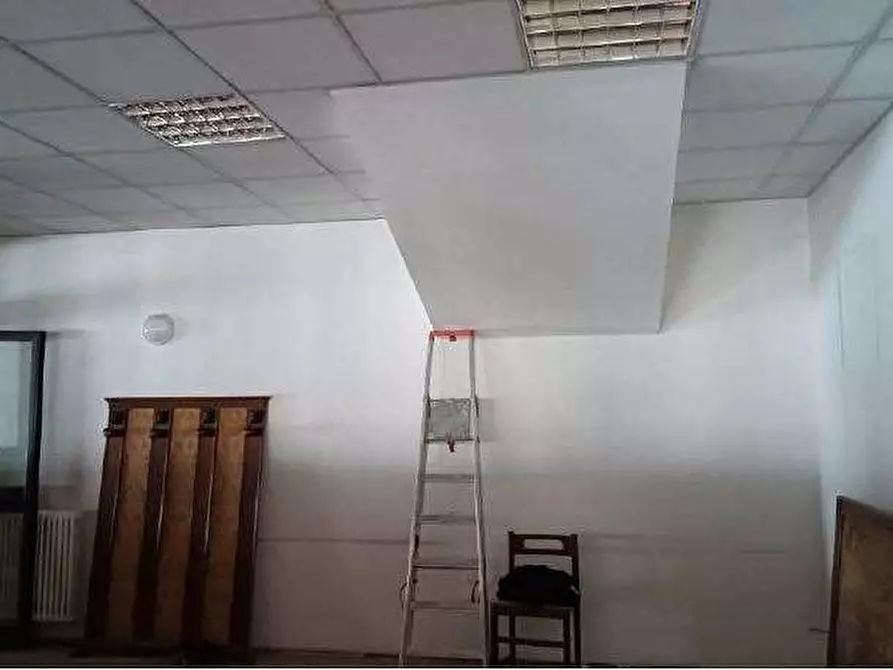 Immagine 72 di Magazzino in vendita  in Via Sacco 4 a Pescantina