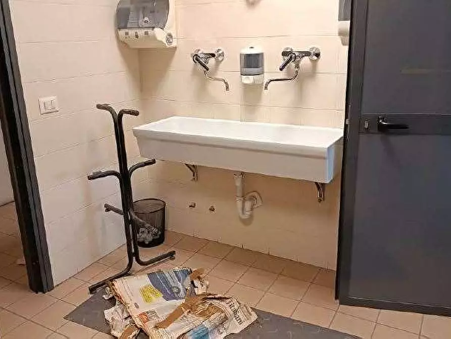 Immagine 73 di Magazzino in vendita  in Via Sacco 4 a Pescantina