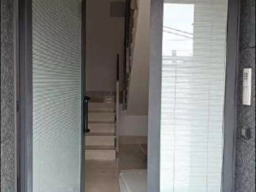 Immagine 77 di Magazzino in vendita  in Via Sacco 4 a Pescantina