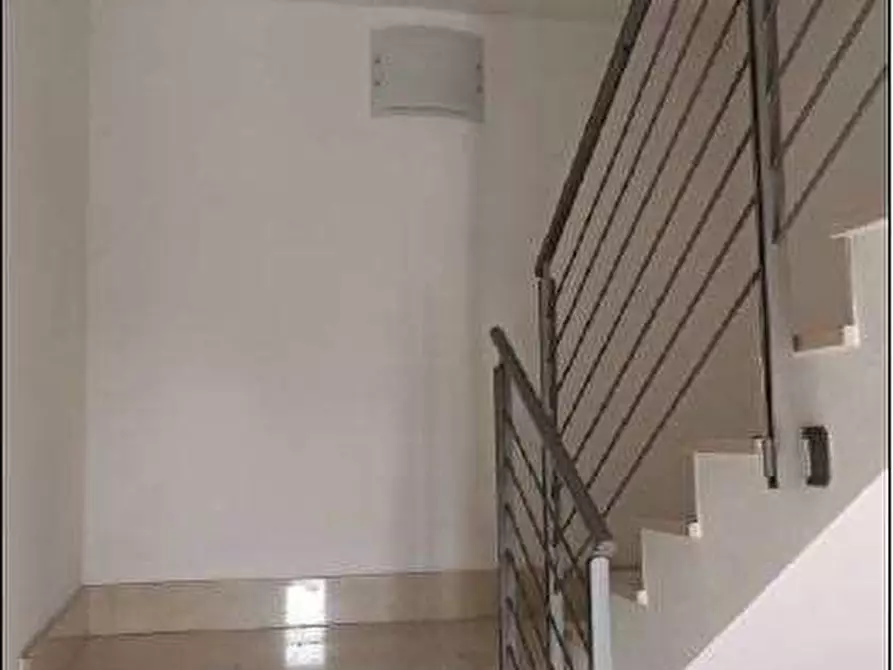 Immagine 78 di Magazzino in vendita  in Via Sacco 4 a Pescantina