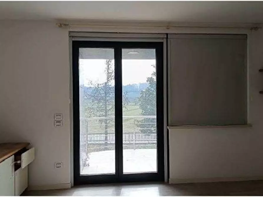 Immagine 86 di Magazzino in vendita  in Via Sacco 4 a Pescantina