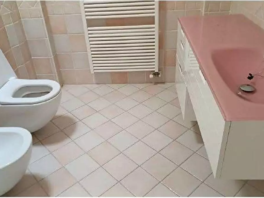 Immagine 101 di Magazzino in vendita  in Via Sacco 4 a Pescantina