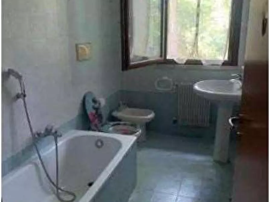 Immagine 9 di Appartamento in vendita  in Via Rissette 16 a Lazise