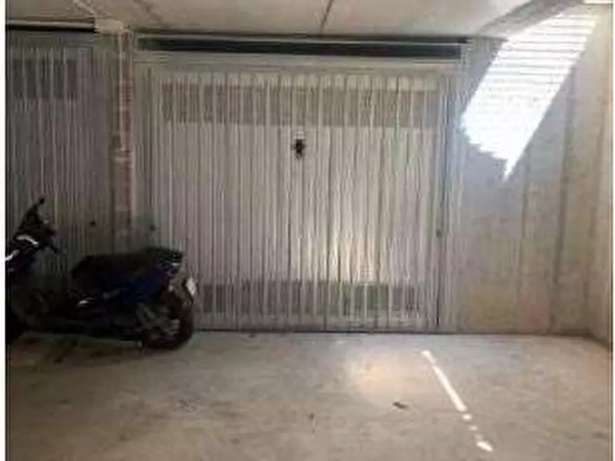 Immagine 19 di Appartamento in vendita  in Via Rissette 16 a Lazise