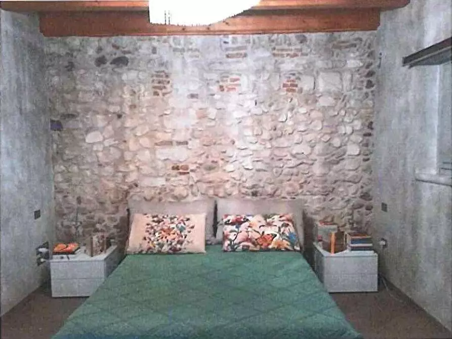 Immagine 5 di Porzione di casa in vendita  in Via Monte Recamao 10-12 a Verona