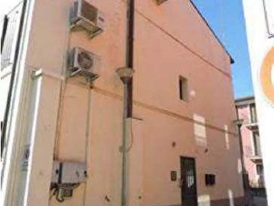 Immagine 3 di Ufficio in vendita  in Piazza A. De Gasperi 32 a San Giovanni Lupatoto