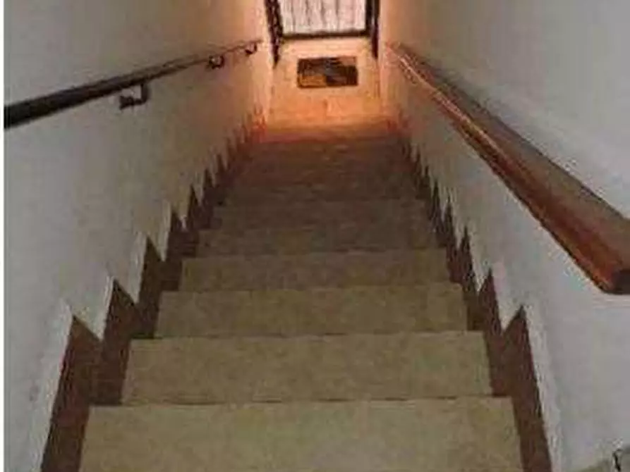 Immagine 5 di Ufficio in vendita  in Piazza A. De Gasperi 32 a San Giovanni Lupatoto