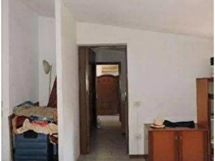 Immagine 33 di Ufficio in vendita  in Piazza A. De Gasperi 32 a San Giovanni Lupatoto