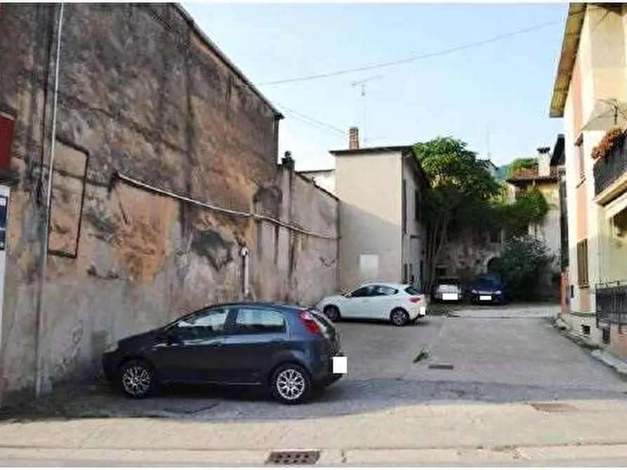 Immagine 4 di Negozio in vendita  in Via Roma 77 a Roncà