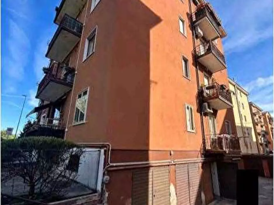 Immagine 2 di Appartamento in vendita  in Via Jacopo Bonfadio 28 a Verona