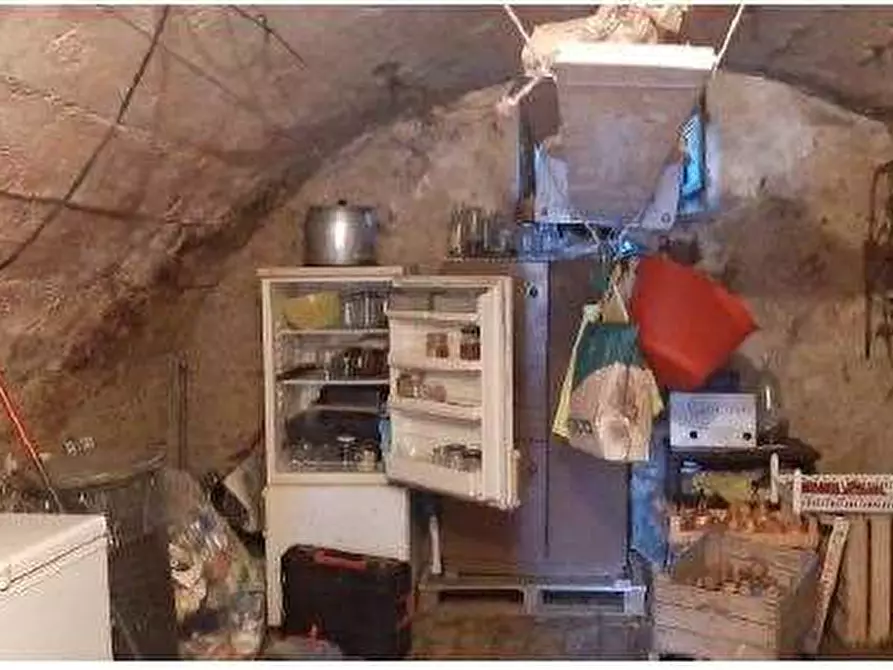 Immagine 12 di Porzione di casa in vendita  in Località Moie a Caprino Veronese