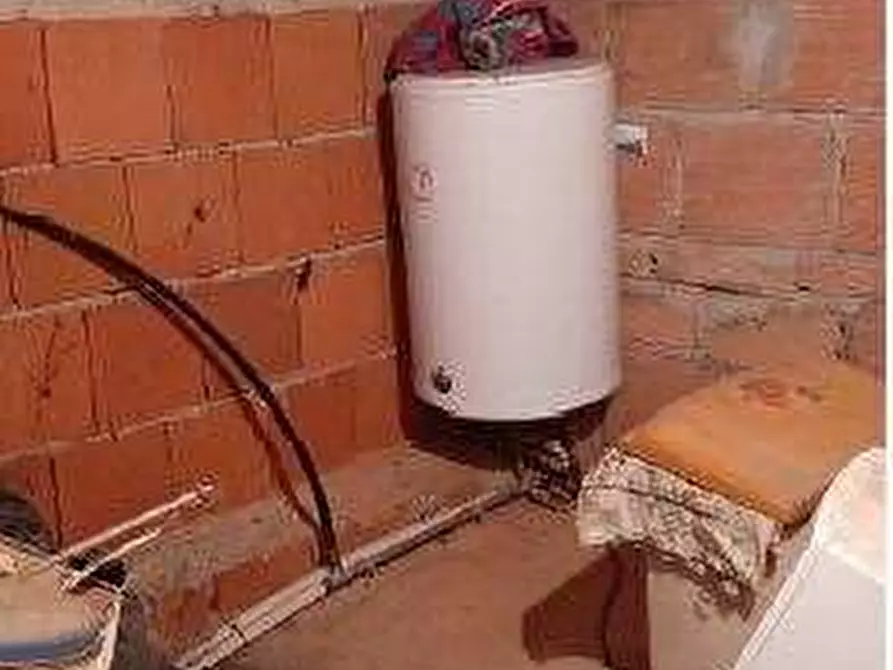 Immagine 16 di Porzione di casa in vendita  in Località Moie a Caprino Veronese