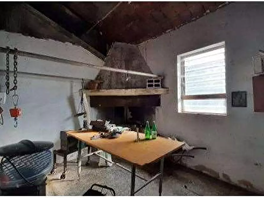 Immagine 31 di Porzione di casa in vendita  in Località Moie a Caprino Veronese