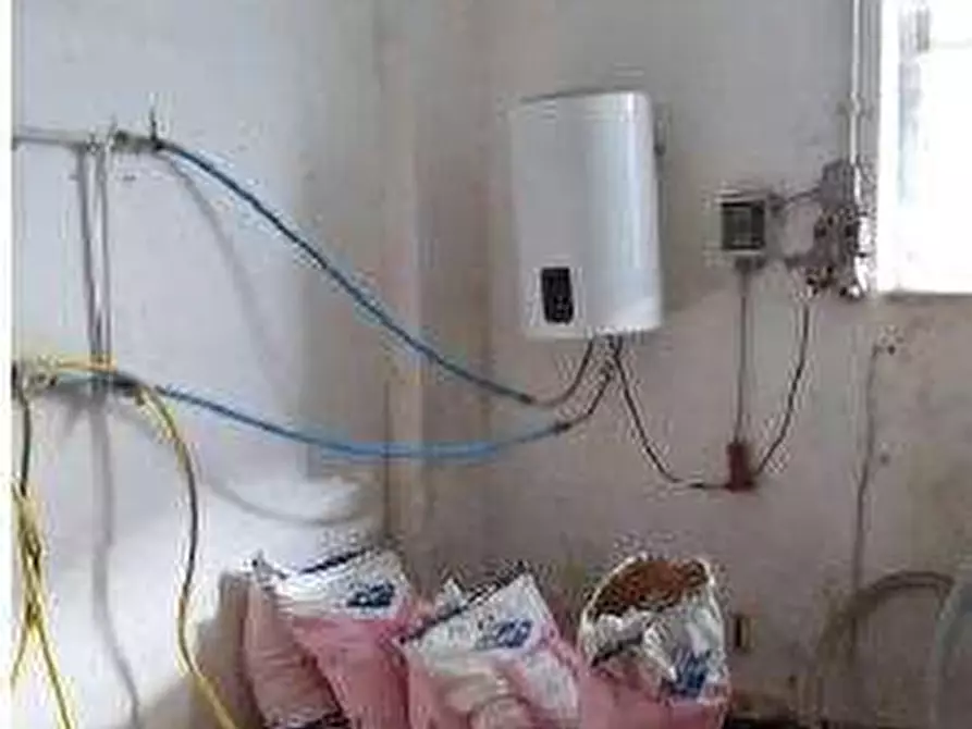 Immagine 32 di Porzione di casa in vendita  in Località Moie a Caprino Veronese