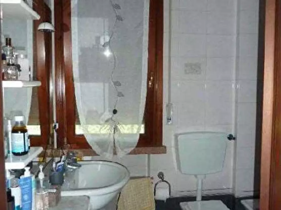 Immagine 42 di Porzione di casa in vendita  in Via Caseggiato  18/B - 20 a Boschi Sant'anna