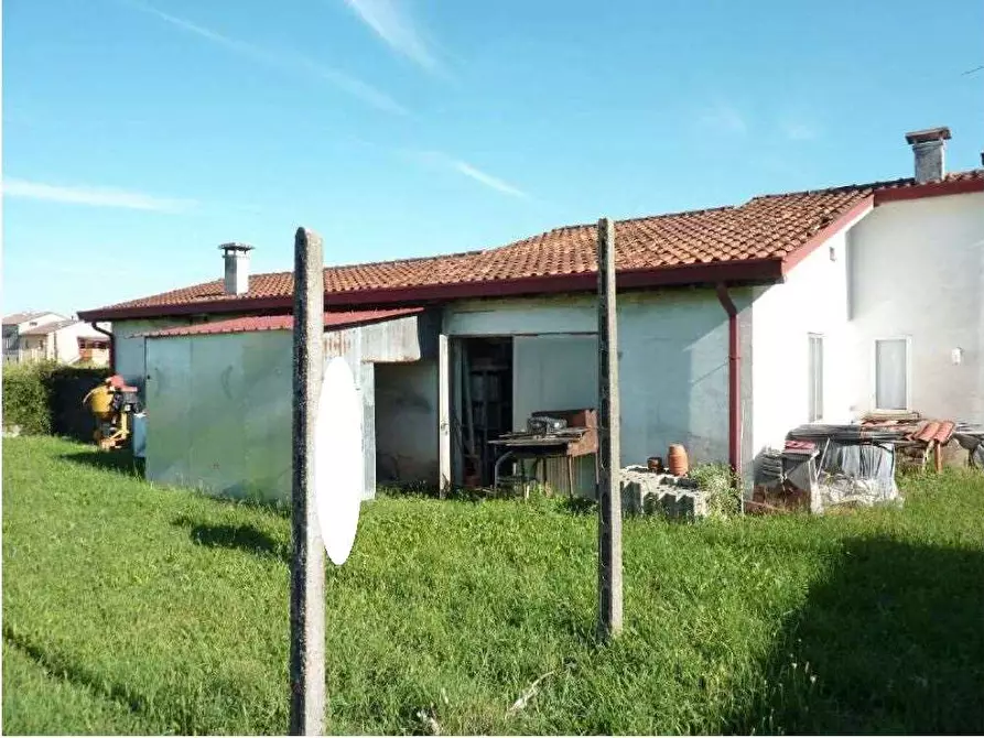 Immagine 16 di Porzione di casa in vendita  in Via Caseggiato  18/B - 20 a Boschi Sant'anna