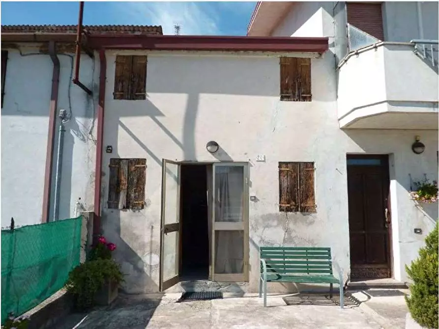Immagine 7 di Porzione di casa in vendita  in Via Caseggiato  18/B - 20 a Boschi Sant'anna