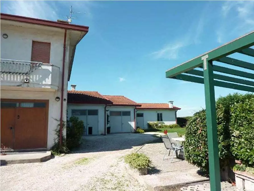 Immagine 6 di Porzione di casa in vendita  in Via Caseggiato  18/B - 20 a Boschi Sant'anna