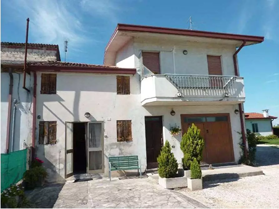 Immagine 5 di Porzione di casa in vendita  in Via Caseggiato  18/B - 20 a Boschi Sant'anna