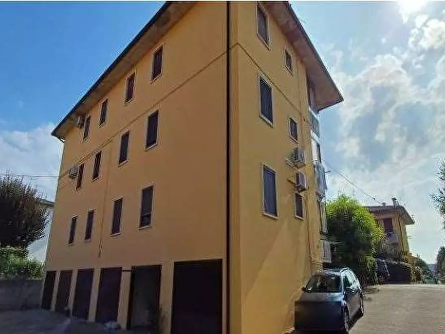 Immagine 4 di Appartamento in vendita  in Via Gorizia 25 a Lonigo