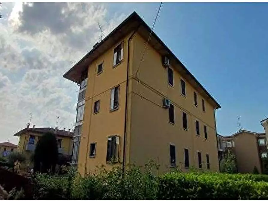 Immagine 5 di Appartamento in vendita  in Via Gorizia 25 a Lonigo
