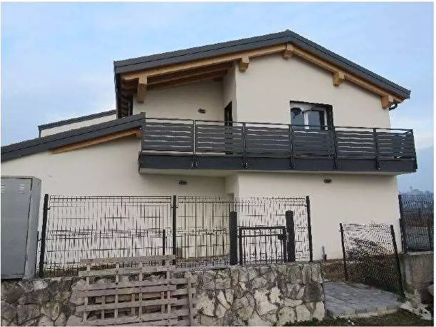 Immagine 4 di Villetta a schiera in vendita  in Vaghetto snc a Lavagno