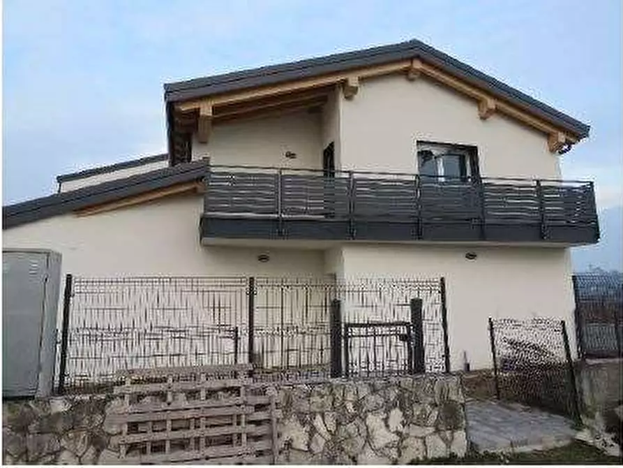 Immagine 4 di Villetta a schiera in vendita  in Via Vaghetto snc a Lavagno