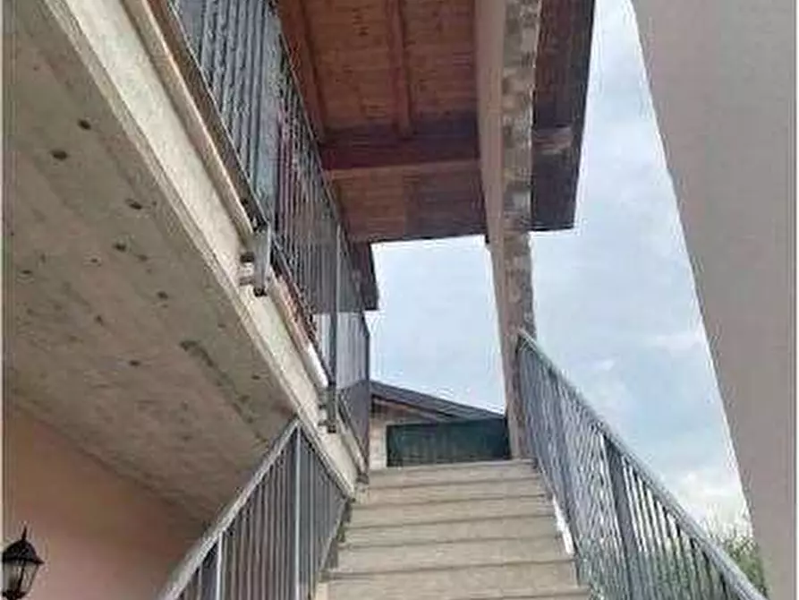 Immagine 6 di Appartamento in vendita  in Via mazzini 3 a Castelnuovo Del Garda