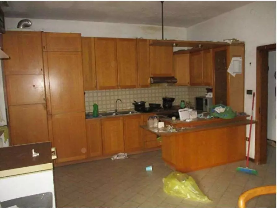 Immagine 8 di Appartamento in vendita  in Via A. Pacinotti  74 a Montecchio Maggiore