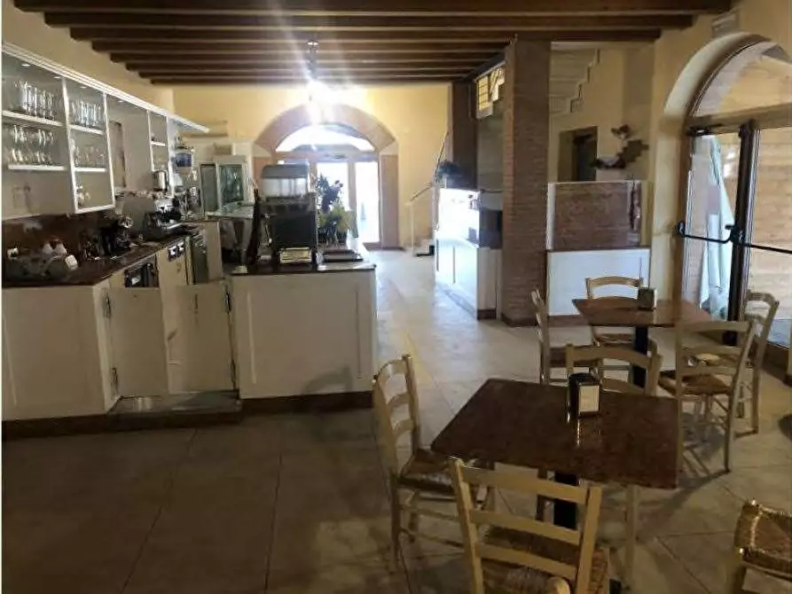 Immagine 52 di Rustico / casale in vendita  in Via Barbarago 9 a Sona