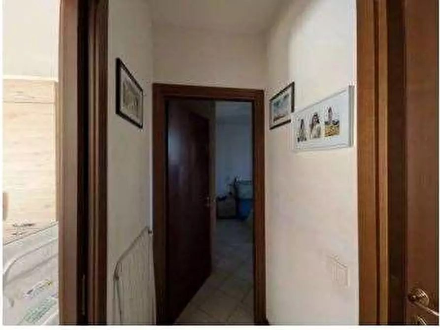 Immagine 6 di Appartamento in vendita  in Via Risorgimento 5 a Castelnuovo Del Garda