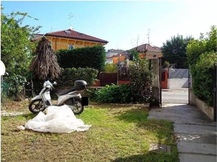 Immagine 5 di Appartamento in vendita  in Via Volturno 36/A a Verona