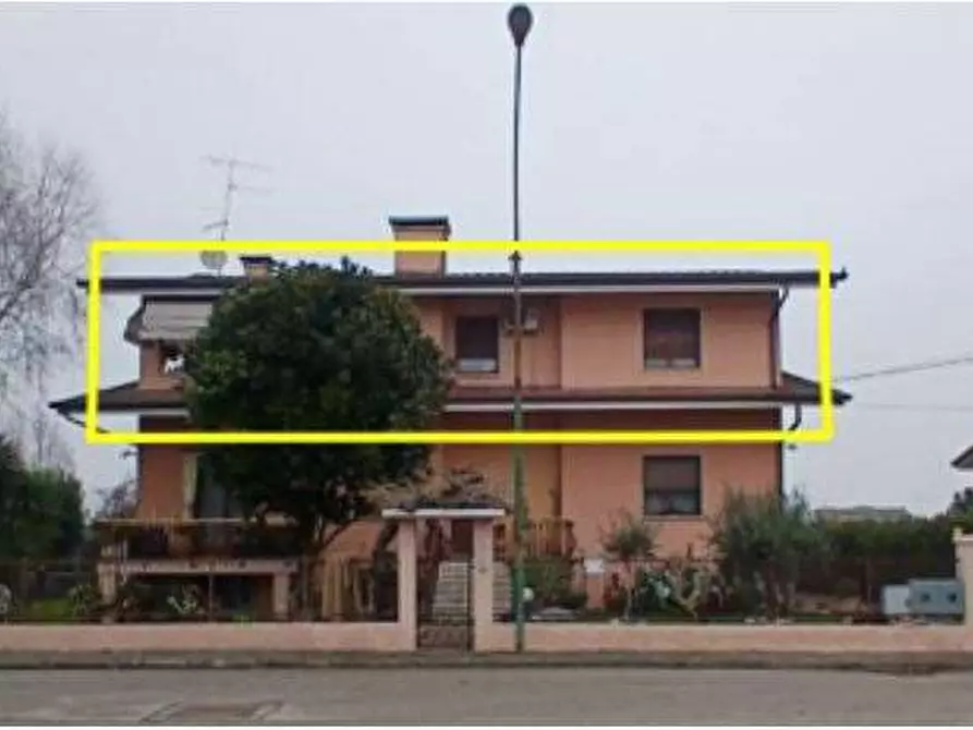 Immagine 1 di Appartamento in vendita  in Via Don Narciso Busti 13 a Zevio