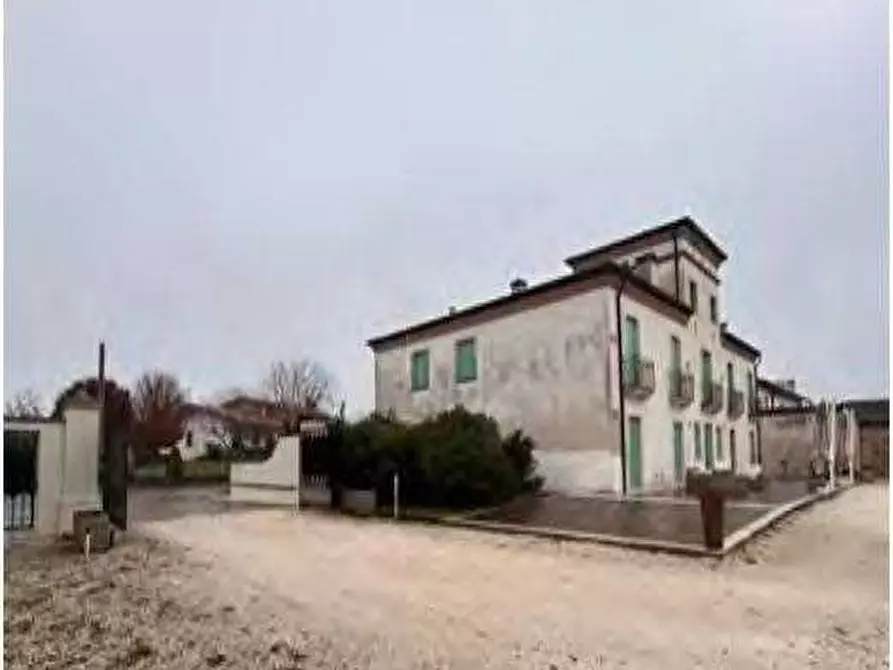 Immagine 3 di Villa in vendita  in Via Crosare di Sotto 50 a Pressana