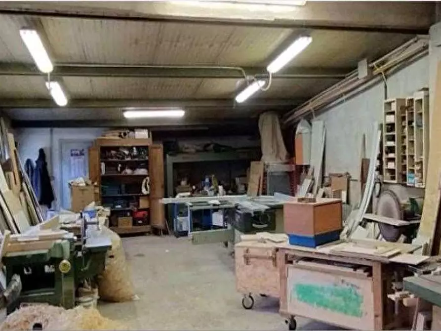 Immagine 5 di Laboratorio in vendita  in Via Federico Garofoli  180 a San Giovanni Lupatoto