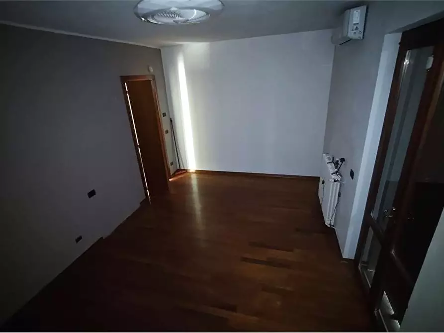 Immagine 26 di Porzione di casa in vendita  in Località Piombine  6 a Villafranca Di Verona