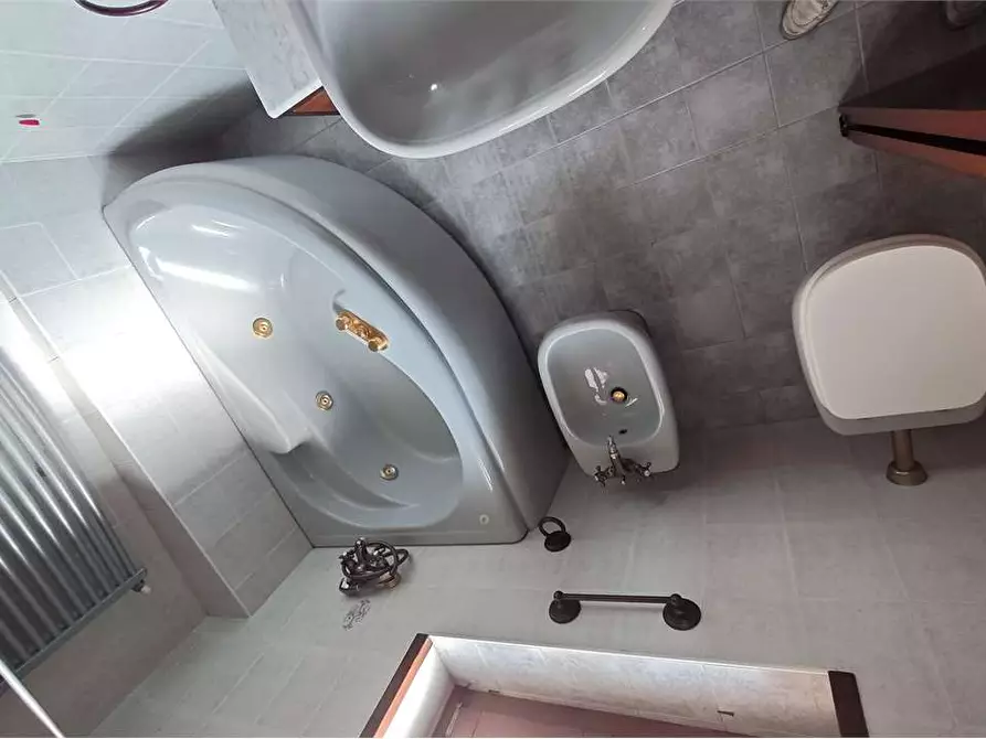 Immagine 32 di Porzione di casa in vendita  in Località Piombine  6 a Villafranca Di Verona