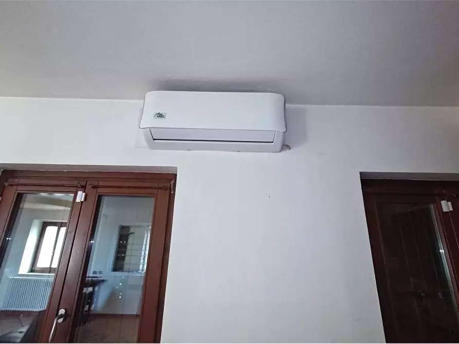 Immagine 40 di Porzione di casa in vendita  in Località Piombine  6 a Villafranca Di Verona