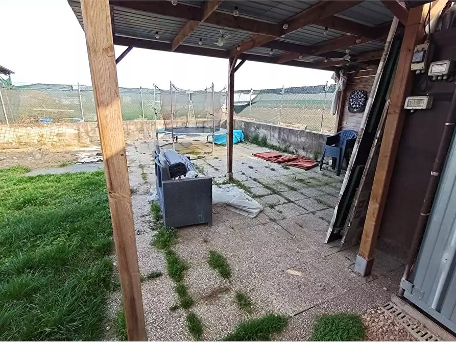 Immagine 47 di Porzione di casa in vendita  in Località Piombine  6 a Villafranca Di Verona
