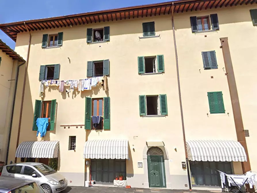 Immagine 1 di Appartamento in vendita  in Via Dei Renai a Signa