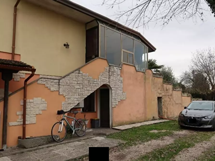 Immagine 1 di Casa indipendente in vendita  in Via De Grandis a Tribano