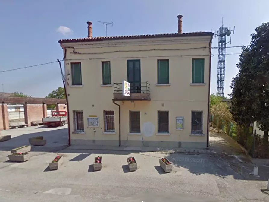 Immagine 1 di Ufficio in vendita  in via risorgimento a Riva Del Po
