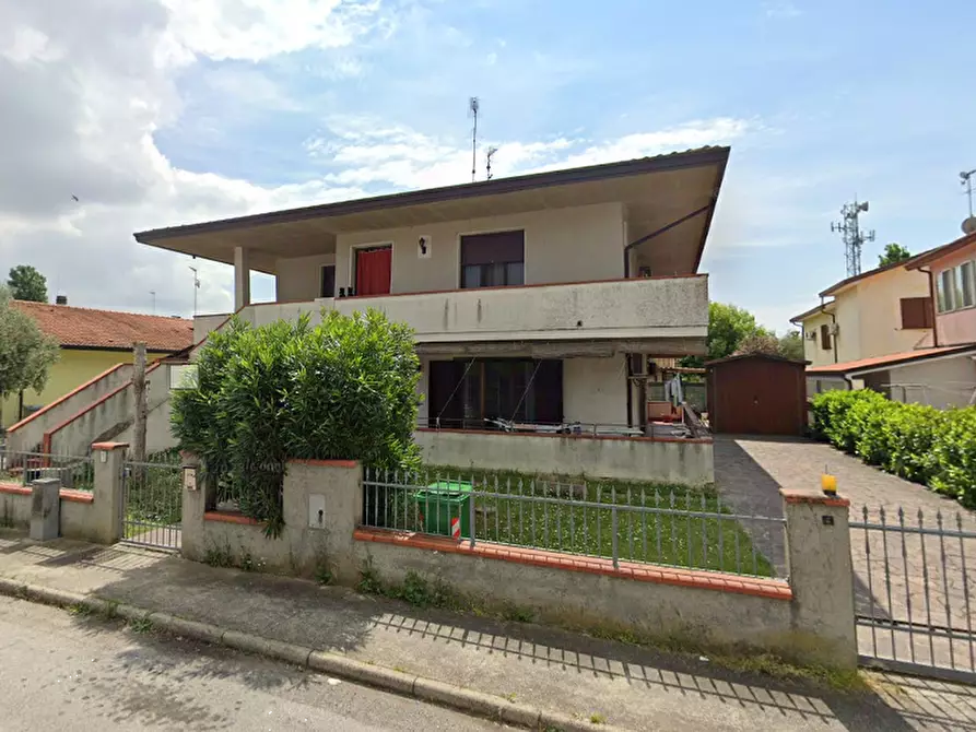 Immagine 1 di Appartamento in vendita  in via Papa Giovanni XXIII a Goro