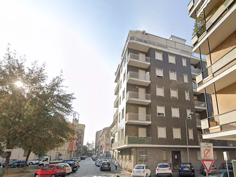 Immagine 1 di Appartamento in vendita  in Via Napoli a Alessandria