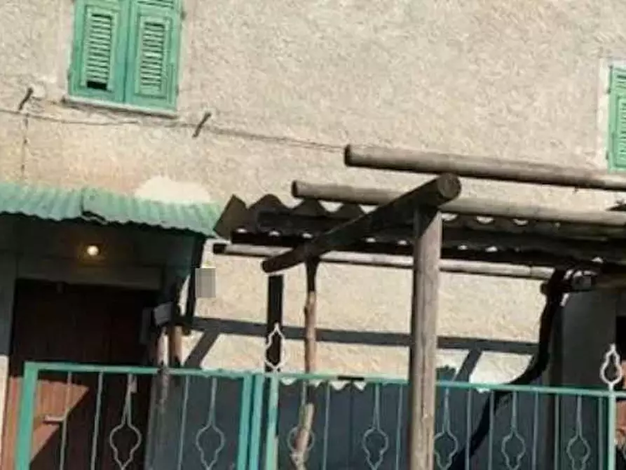 Immagine 1 di Casa indipendente in vendita  in Localita' CRAVARIA a Casaleggio Boiro