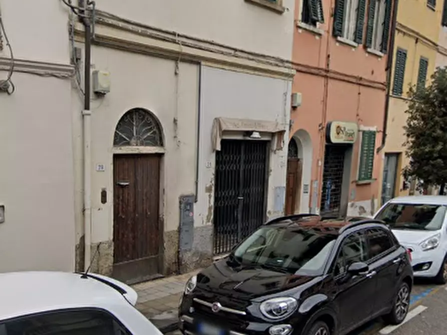 Immagine 1 di Negozio in vendita  in Corso Giovanni Amendola a Pistoia