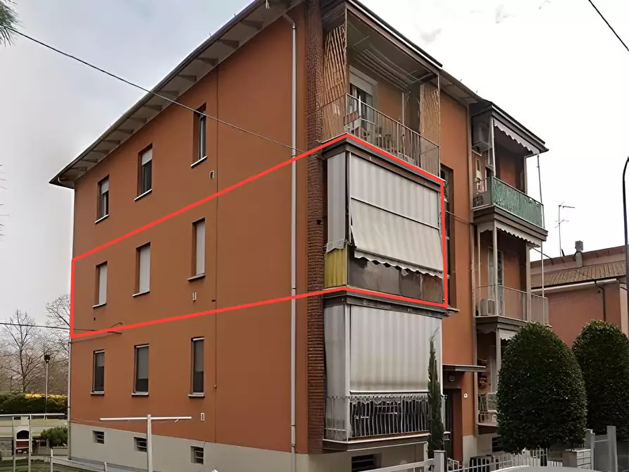 Immagine 1 di Appartamento in vendita  in via Marco Antonio a Bologna