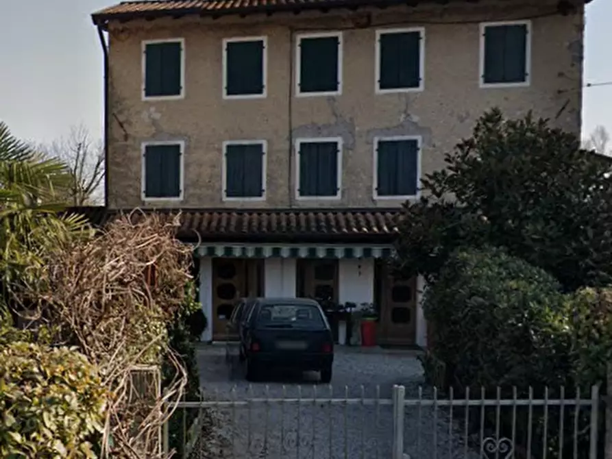 Immagine 1 di Casa indipendente in vendita  in via Molini a Cordenons